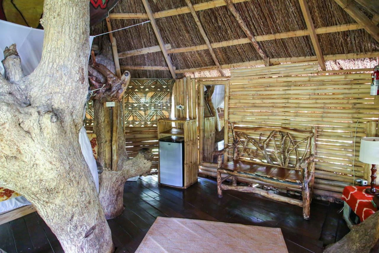 Great Huts Villa Boston Bay Exterior photo